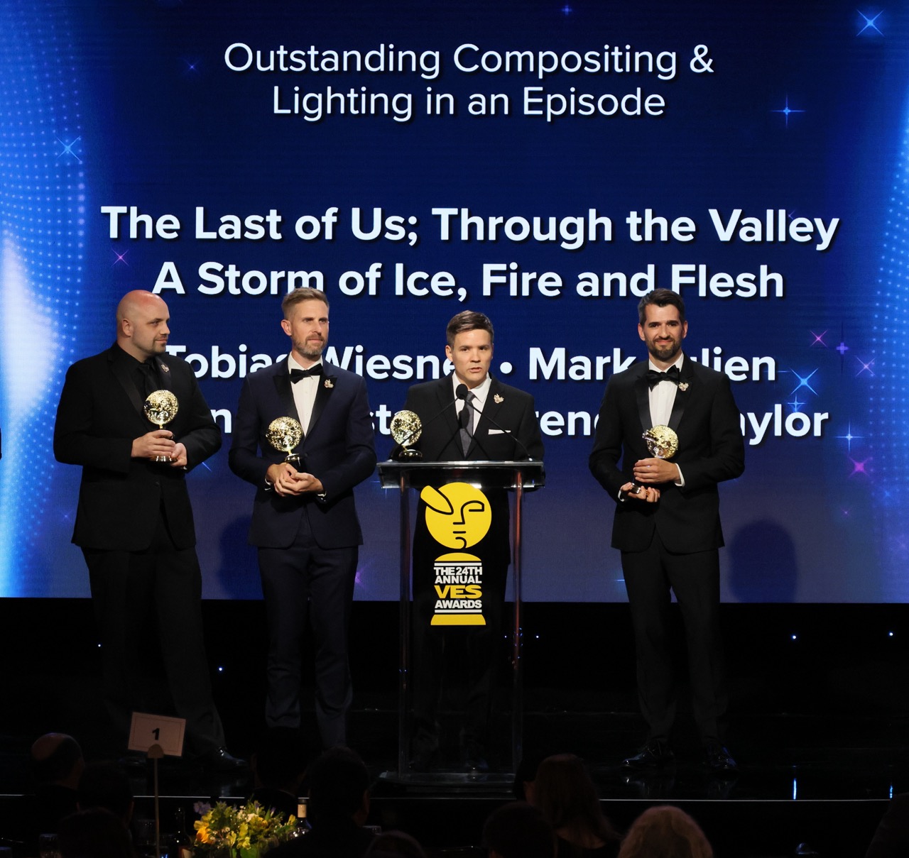 Tobias Wiesner accepting VES Award 2026